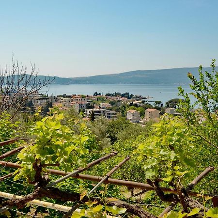 Porto Lastva Apartments Тиват Екстериор снимка