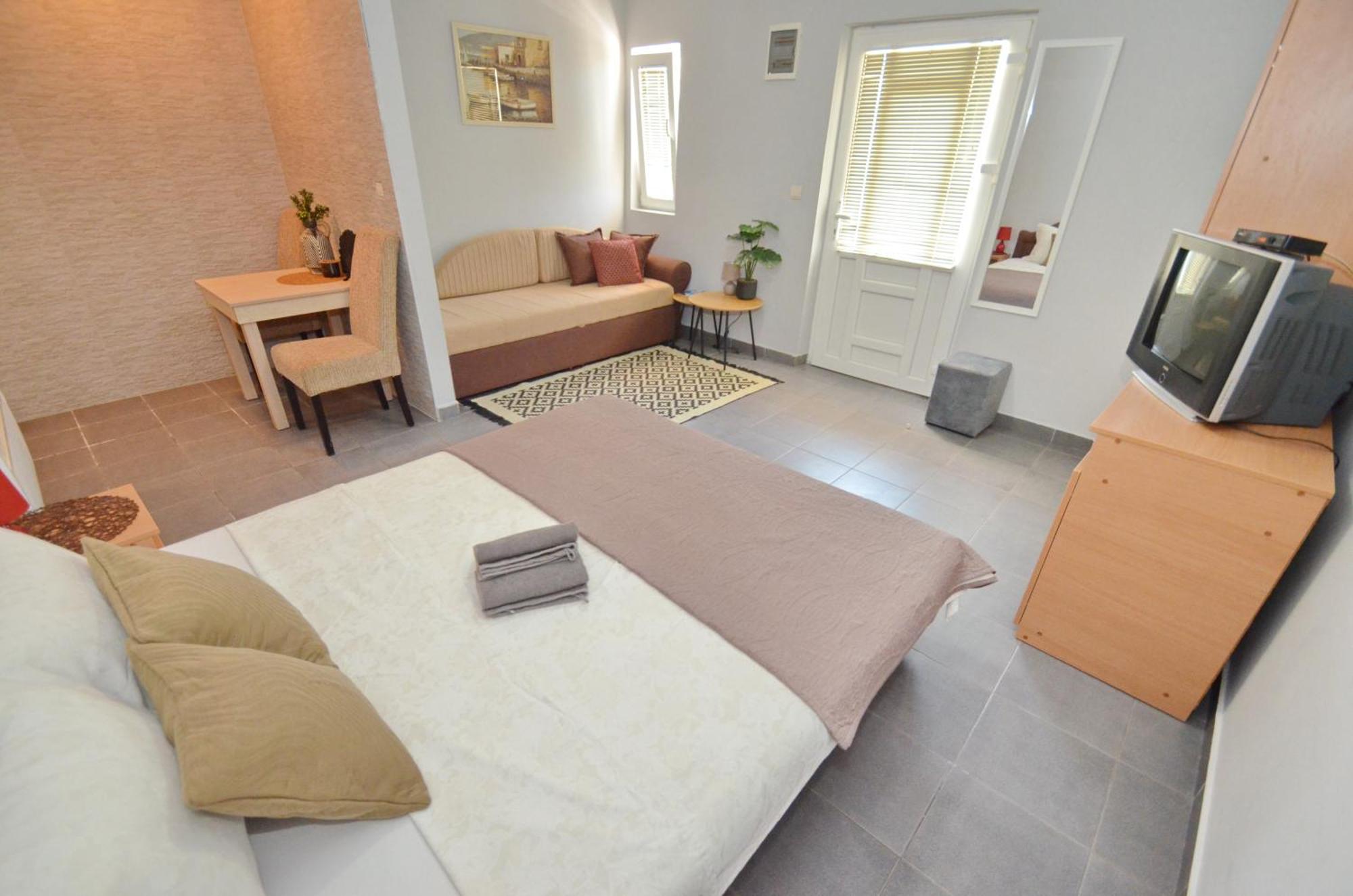 Porto Lastva Apartments Тиват Екстериор снимка
