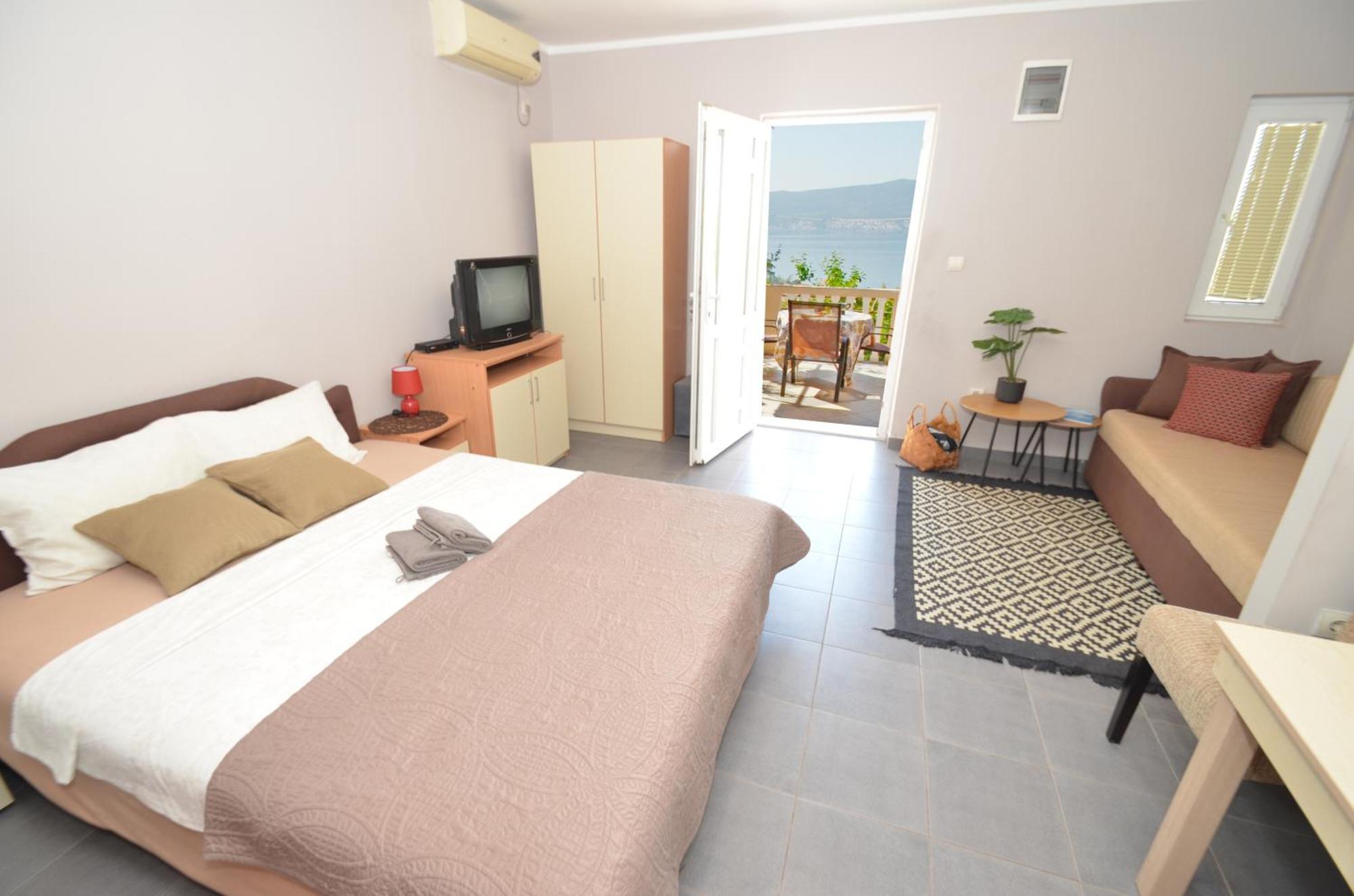 Porto Lastva Apartments Тиват Екстериор снимка