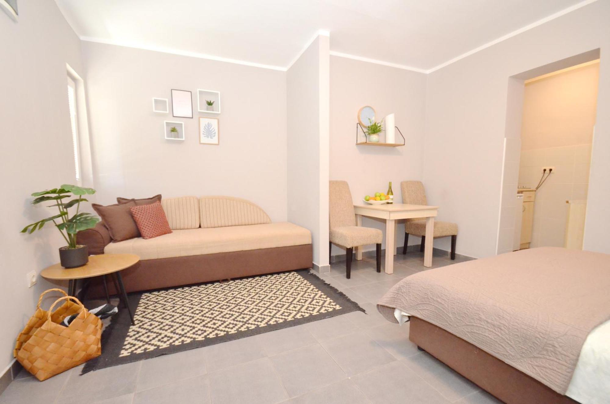 Porto Lastva Apartments Тиват Екстериор снимка